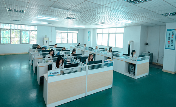 YY视频直播打扑克<